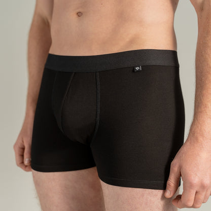 Spot 3 par Basic+Ally Boxers